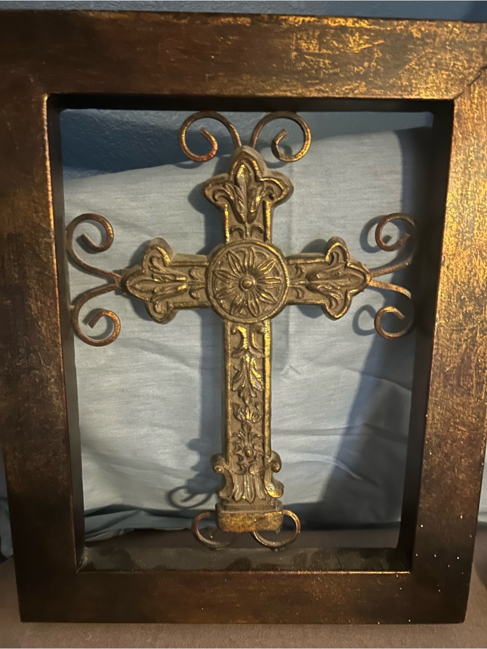 Framed Ornate Decorative Wall Cross in Antique Gold